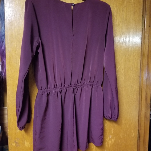 Romper - Picture 2 of 2